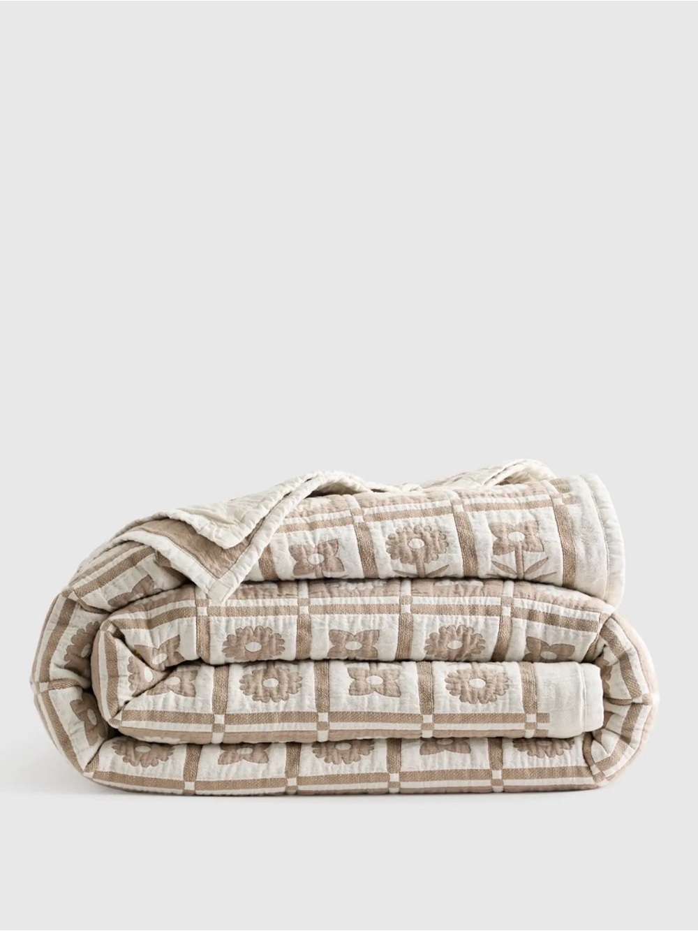 Toffee Organic Cotton Jacquard Floral King/Cal King Quilt - Retail $170